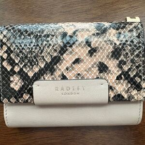 New - Radley of London Tri-Fold Wallet